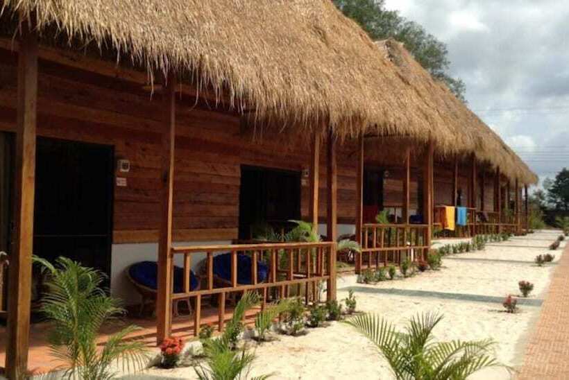 בית מלון כפרי Otres Lodge