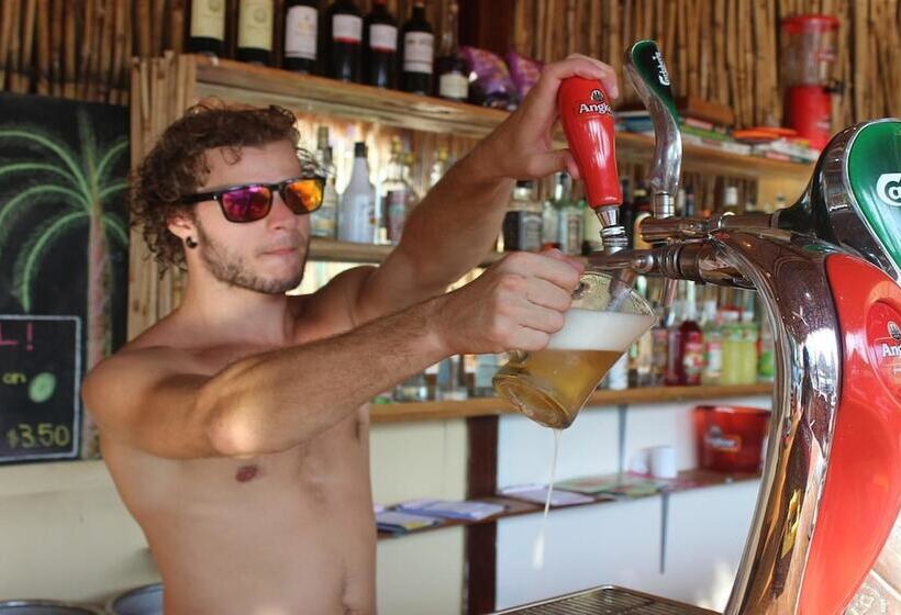 בית מלון כפרי Otres Lodge