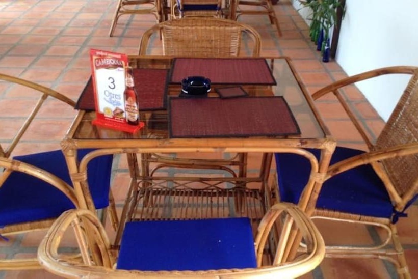 בית מלון כפרי Otres Lodge