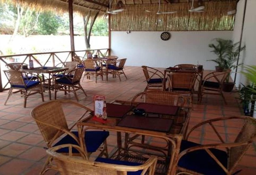 בית מלון כפרי Otres Lodge