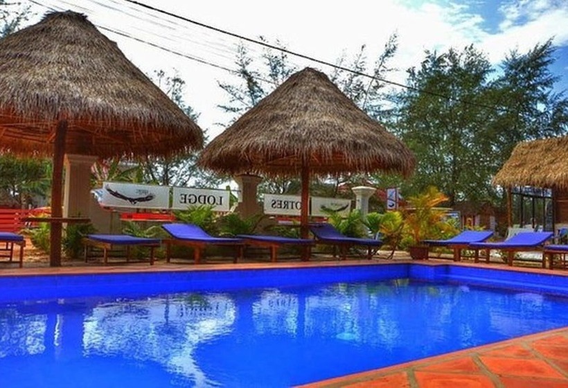 בית מלון כפרי Otres Lodge