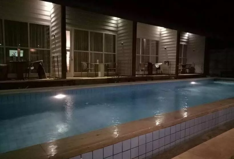 پانسیون Villa Phyphy