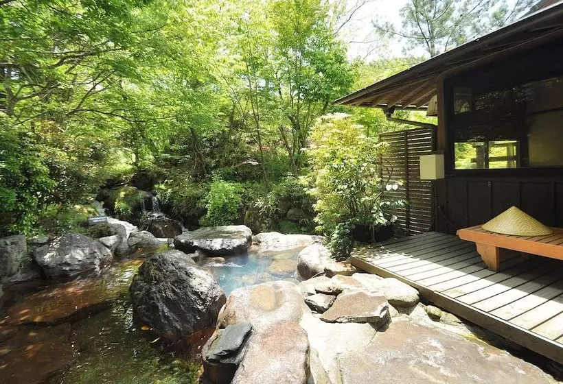 旅館 Genryu No Yado Hozantei