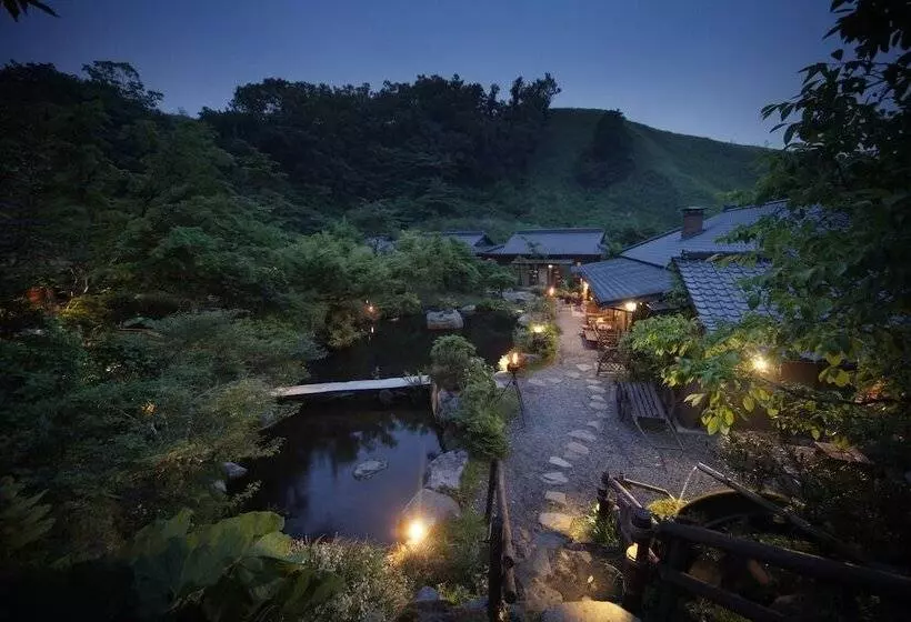 旅館 Genryu No Yado Hozantei