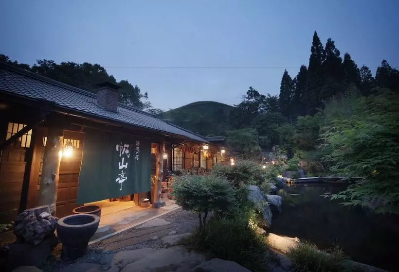 旅館 Genryu No Yado Hozantei