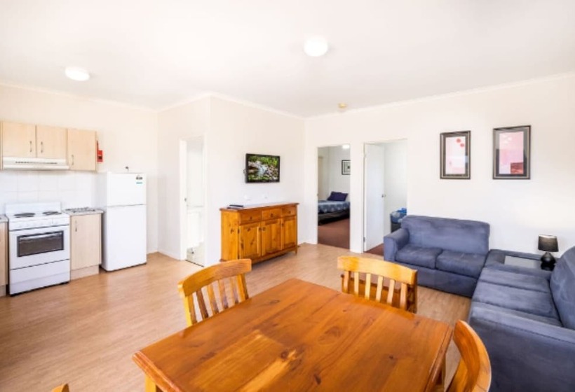 Sundowner Cabin And Tourist Park