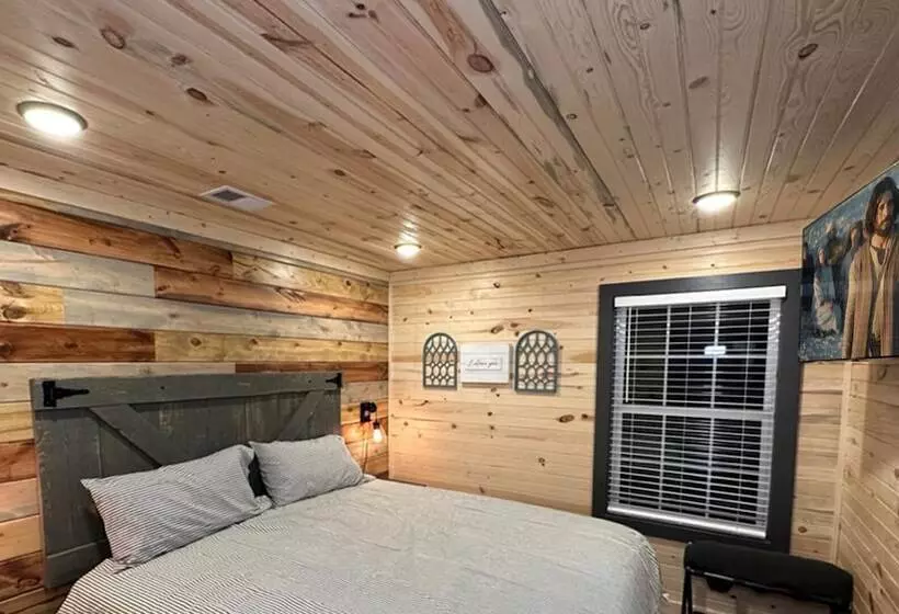 5 Bedrooms Pool Theater Arcade Firepit