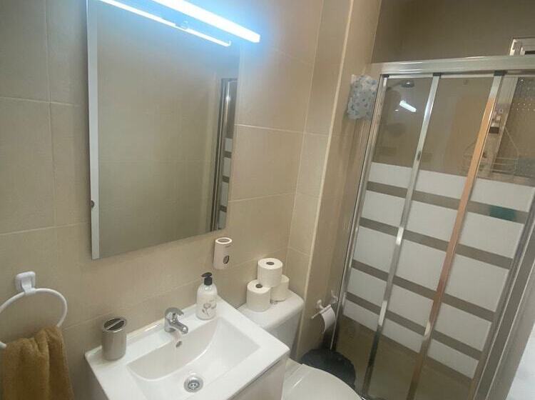 هاستل Room Grass