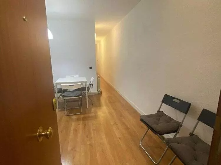 هاستل Room Grass