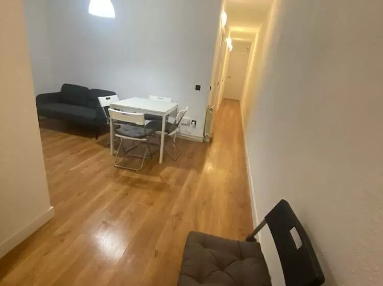 هاستل Room Grass