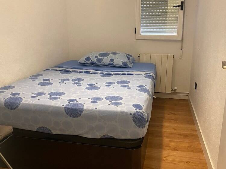 هاستل Room Grass