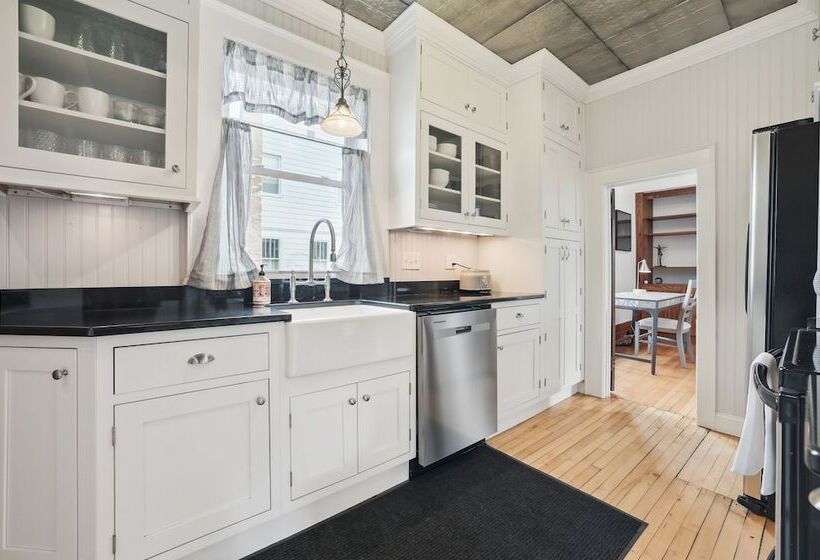 Alpena Home W/ Pool < 1 Mi To Lake Huron Beaches!