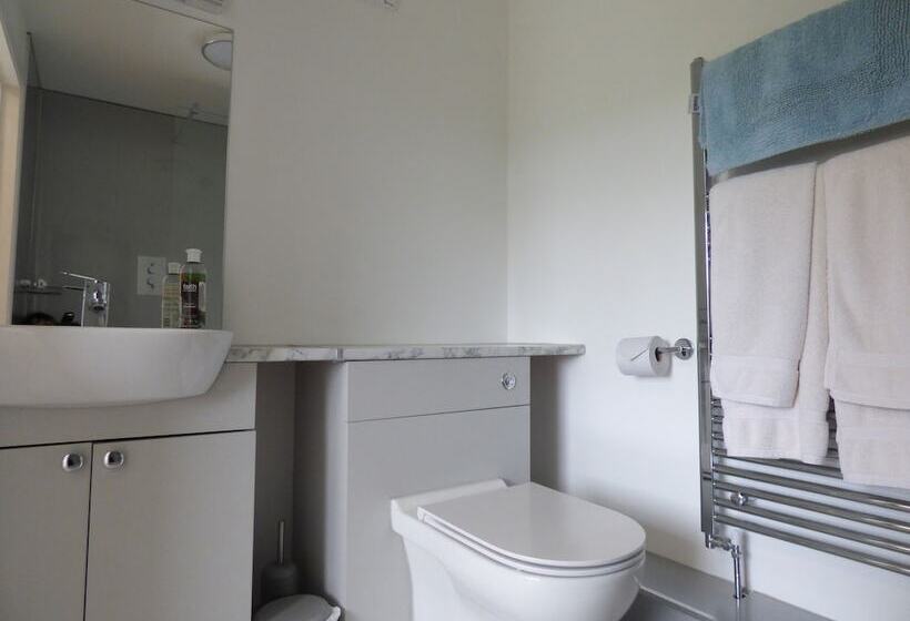 Bed and Breakfast Highfield House