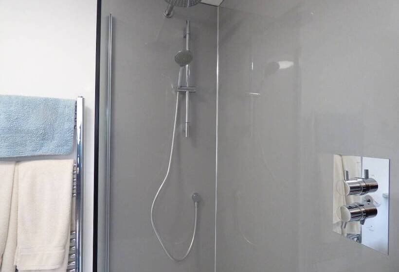 Bed and Breakfast Highfield House