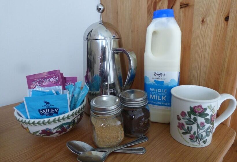 Bed and Breakfast Highfield House