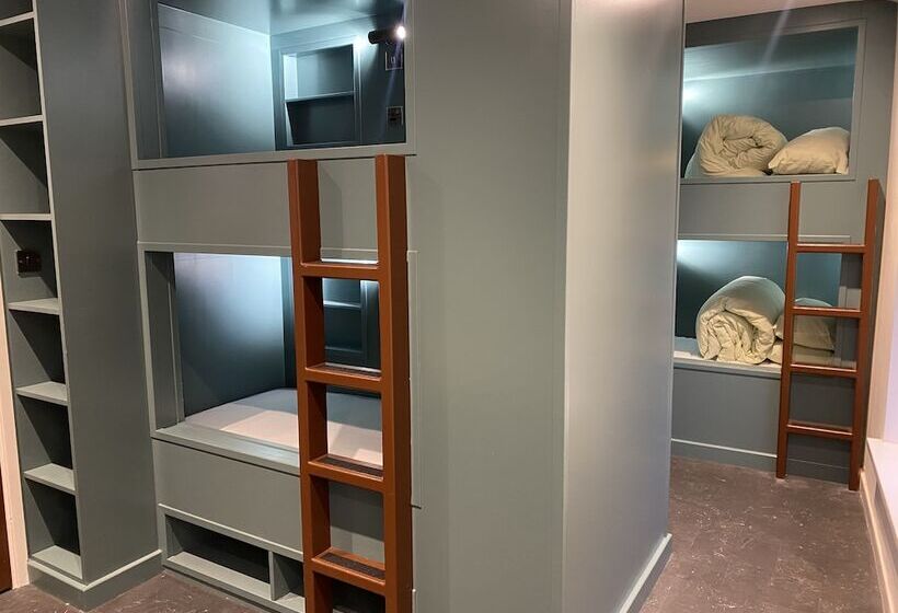 Aamiaismajoitus (B&B) The Butchers Arms Grill Pub And Accommodation