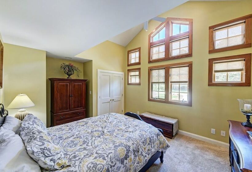 Boathouse Cove By Avantstay Pool + Swim Dock Hot Tub