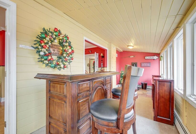 Bolton Landing Home W/ Hot Tub < 1 Mi To Lake!