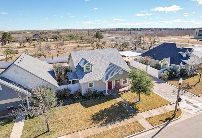 Centrally Located Abilene Home Near Acu & Downtown