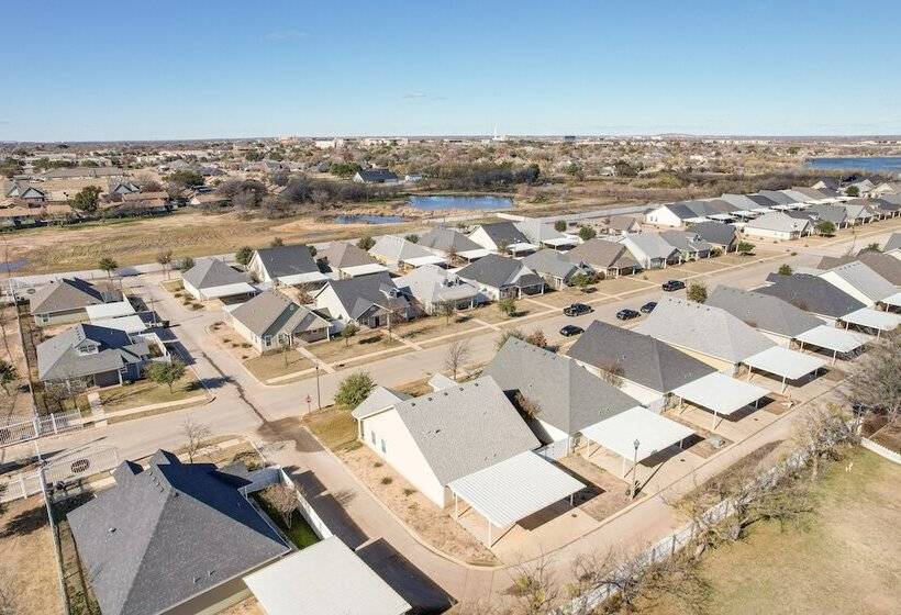 Centrally Located Abilene Home Near Acu & Downtown