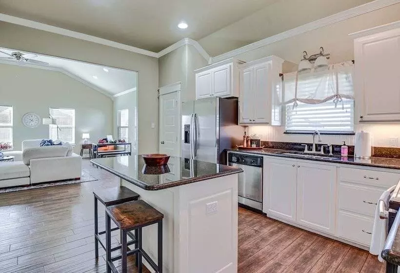 Centrally Located Abilene Home Near Acu & Downtown