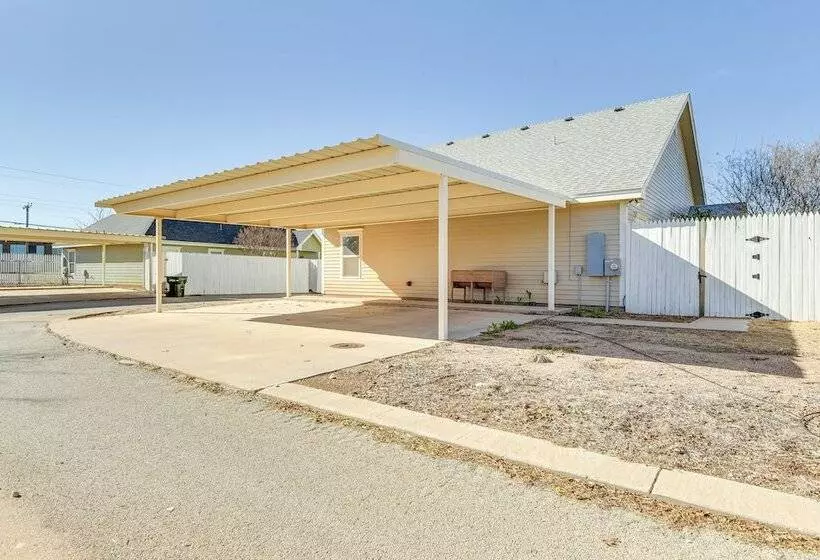 Centrally Located Abilene Home Near Acu & Downtown