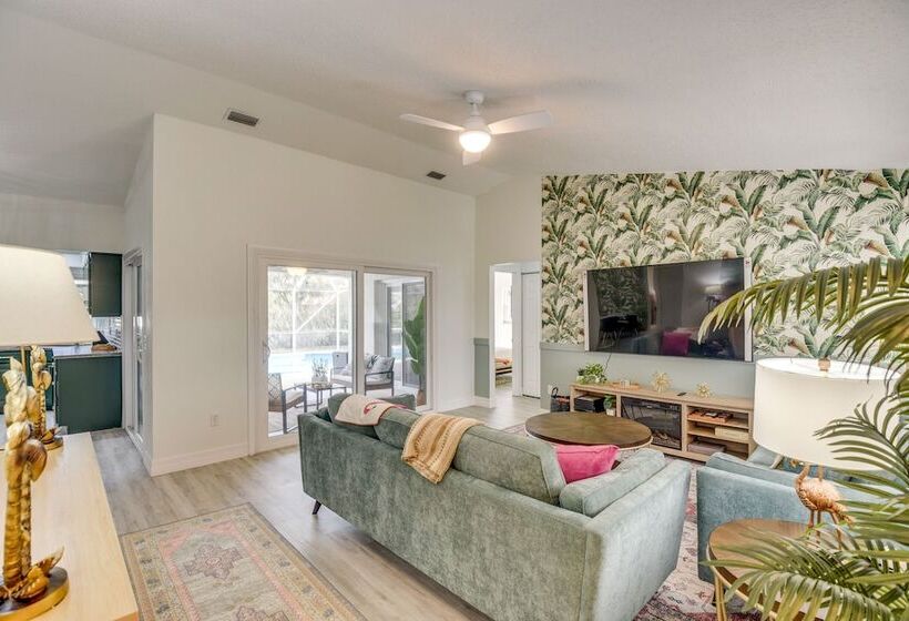 Palm Coast Home W/ Heated Pool, Fire Pit & Bbq!