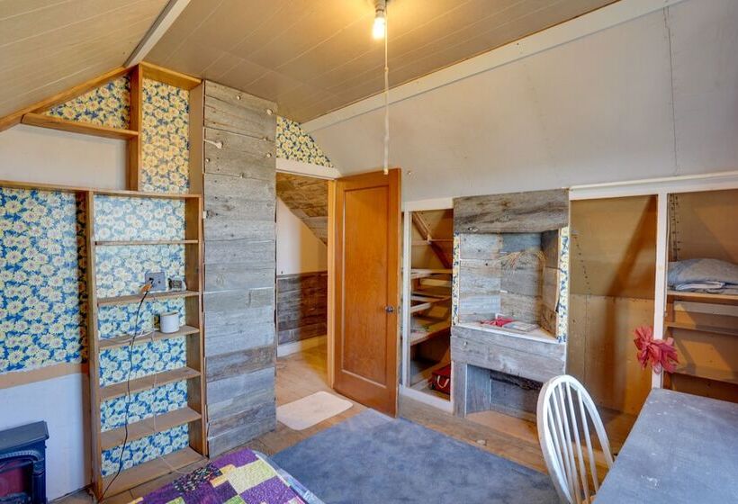 Corral Creek Cow Camp: Pet Friendly Circle Cabin