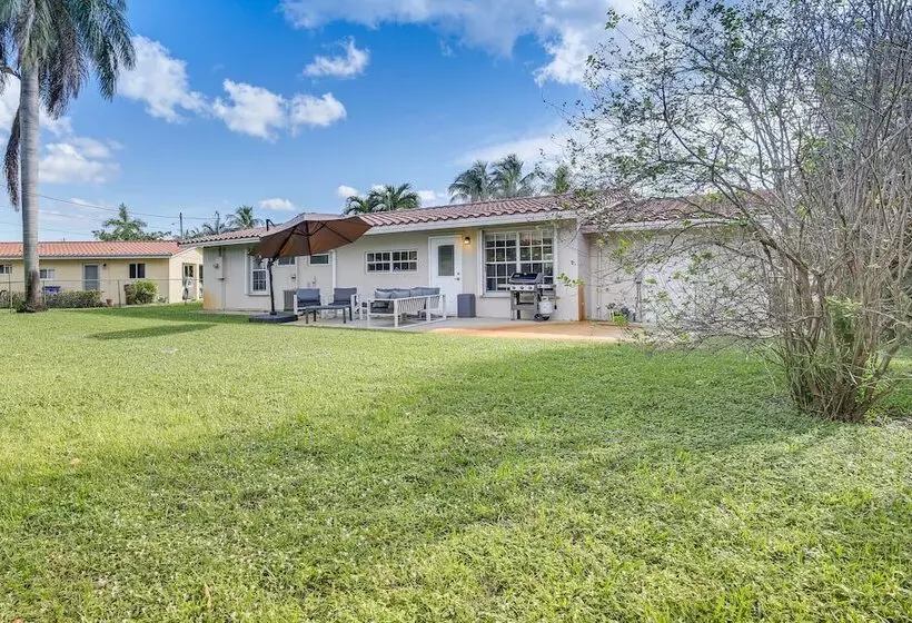Deerfield Beach Home W/ Gas Grill: 1 Mi To Beach!