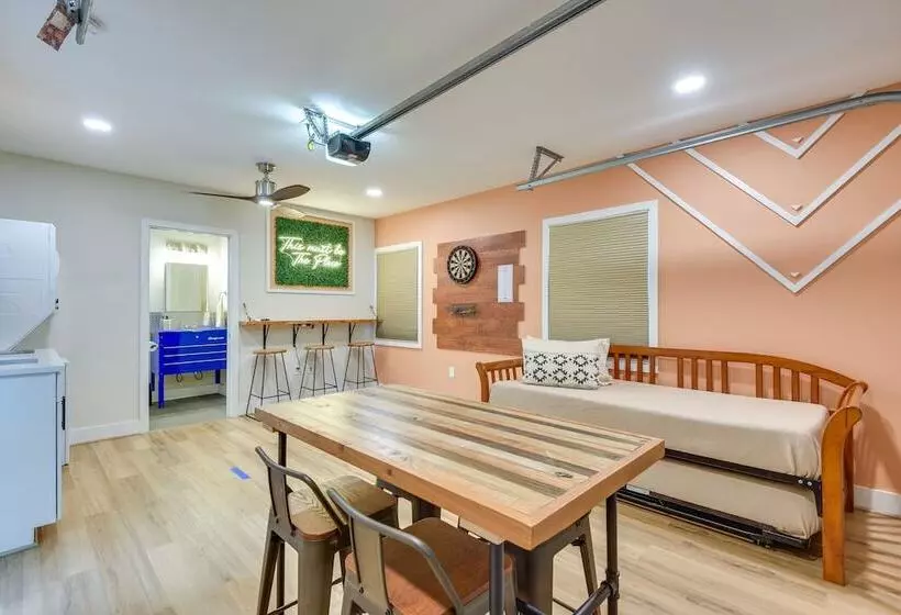 Dog Friendly Bradenton Home W/ Private Pool & Yard