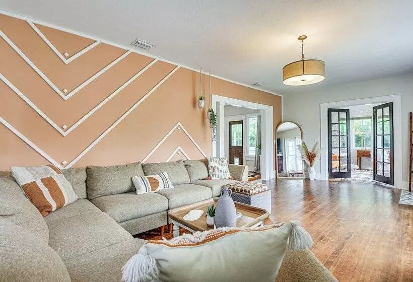 Dog Friendly Bradenton Home W/ Private Pool & Yard