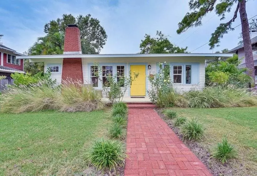 Dog Friendly Bradenton Home W/ Private Pool & Yard