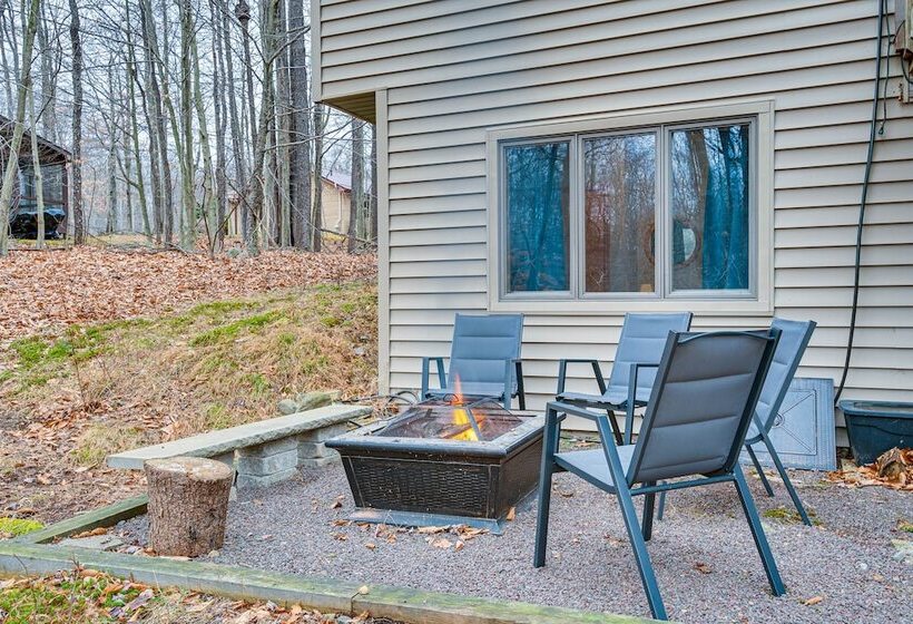 Eco Friendly Poconos Cabin W/ Ev Charger!