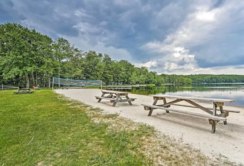 Eco Friendly Poconos Cabin W/ Ev Charger!