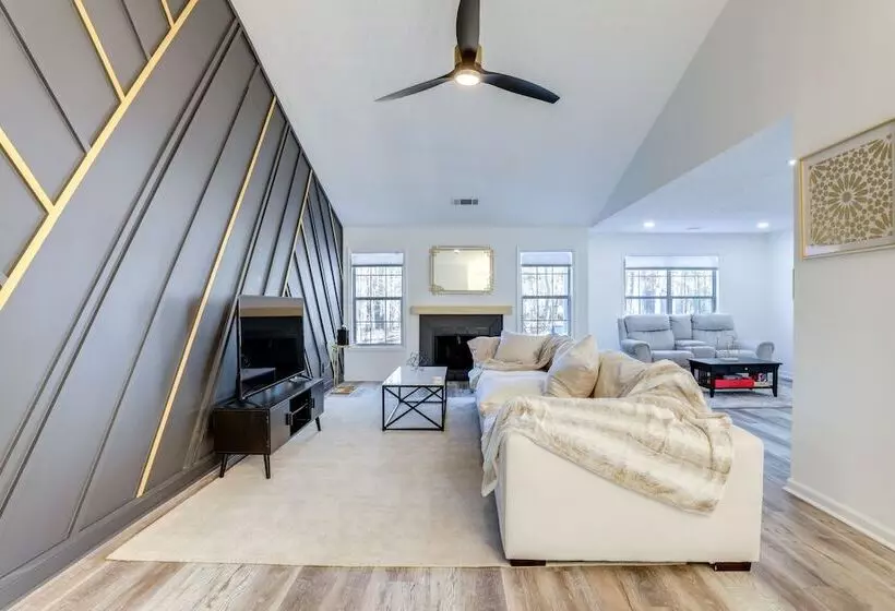 Family Friendly Dacula Home With Screened Porch!