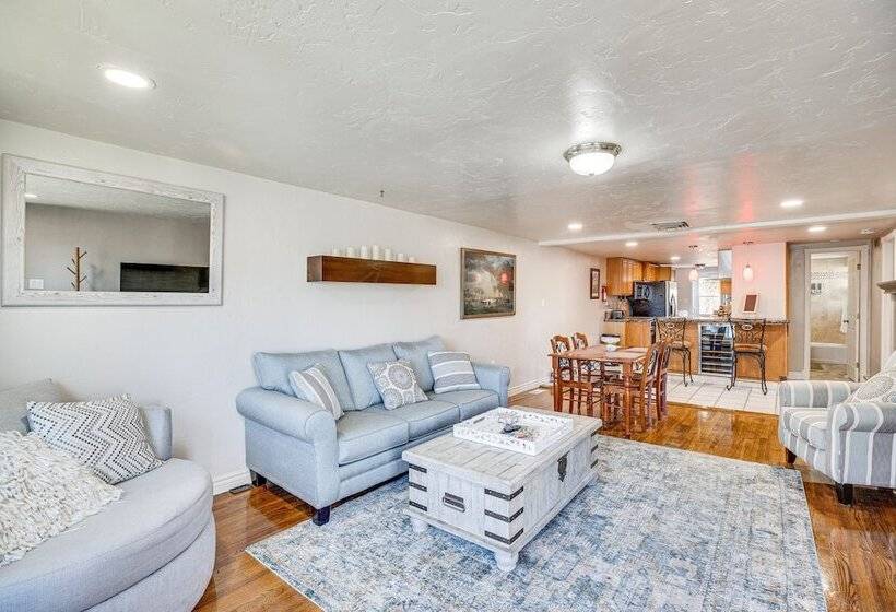 Grand Junction Home W/ Hot Tub: 2 Mi To Downtown!