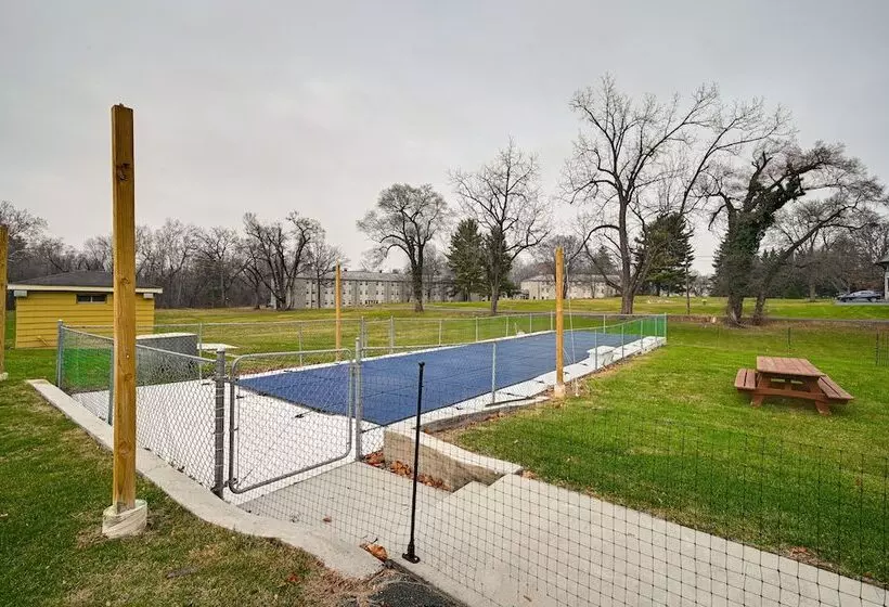 Historic Chambersburg Home W/ Pool + Game Rooms!