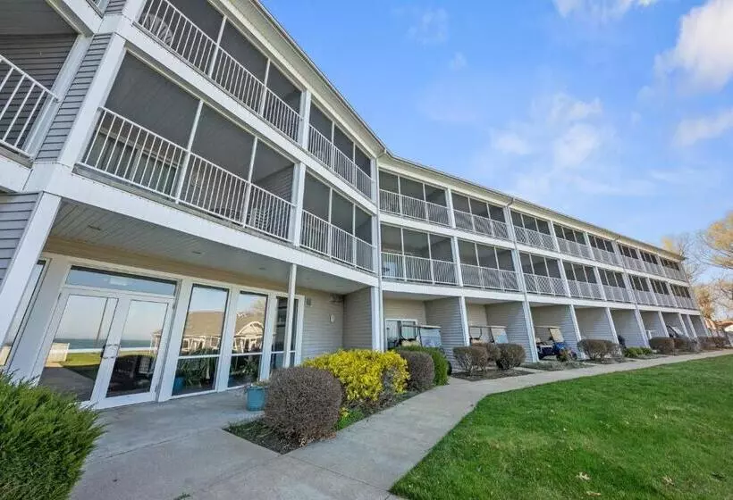 Hotelli Bayshore Resort At Put In Bay