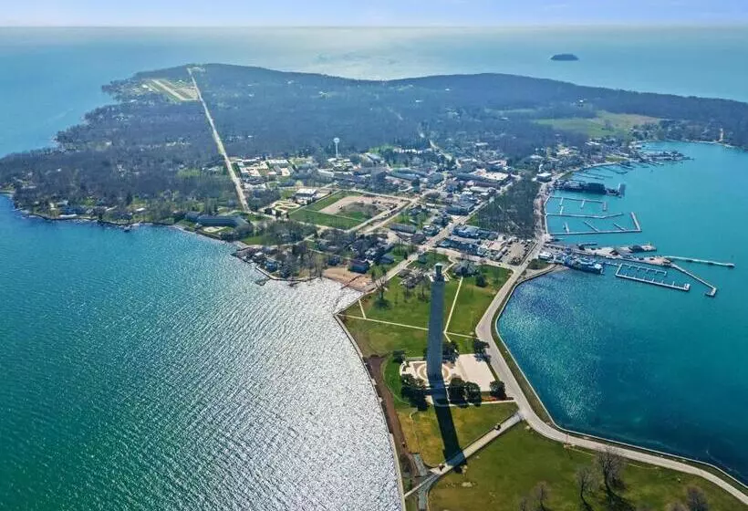 Hotelli Bayshore Resort At Put In Bay