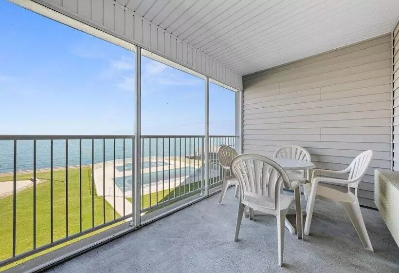 Hotelli Bayshore Resort At Put In Bay