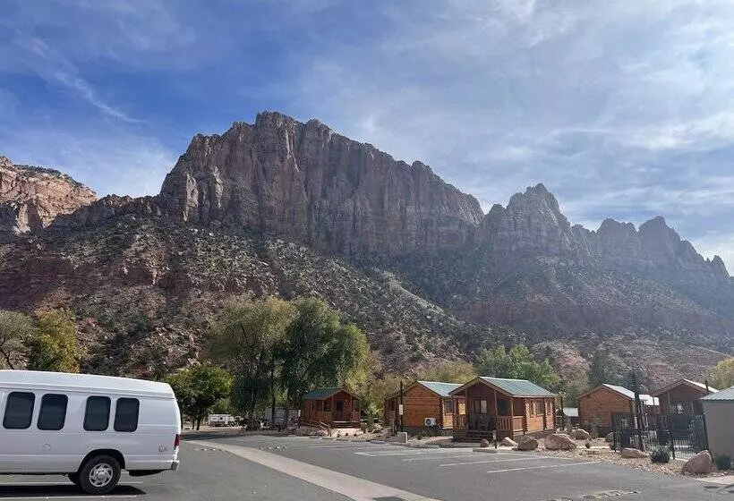 Hotelli Zion Canyon Cabins