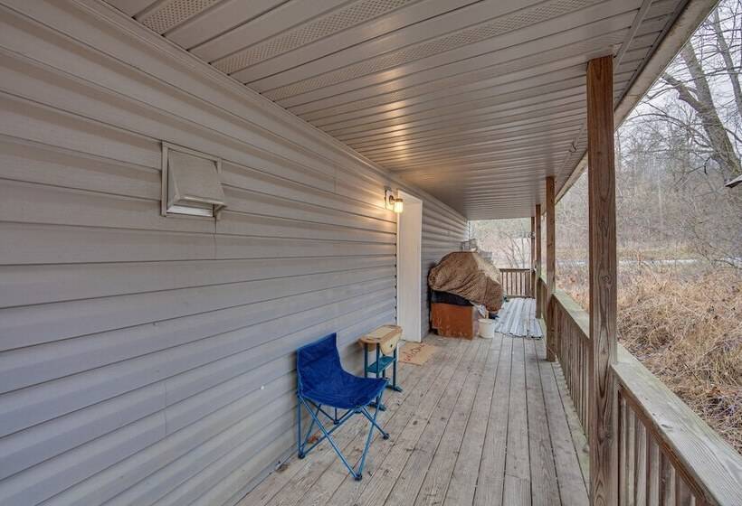 Hunters Dutch Country Paradise On 60 Acre Farm!