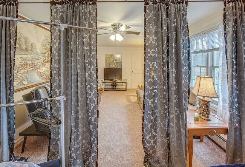 Hunters Dutch Country Paradise On 60 Acre Farm!