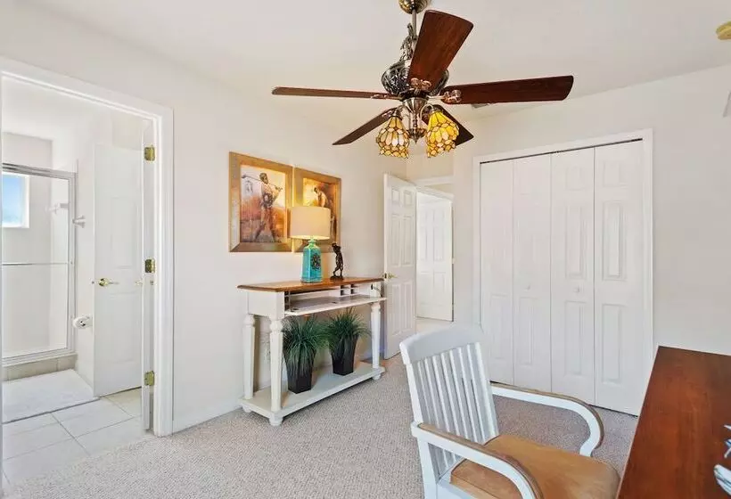 Indian Summer At Watersong Resort