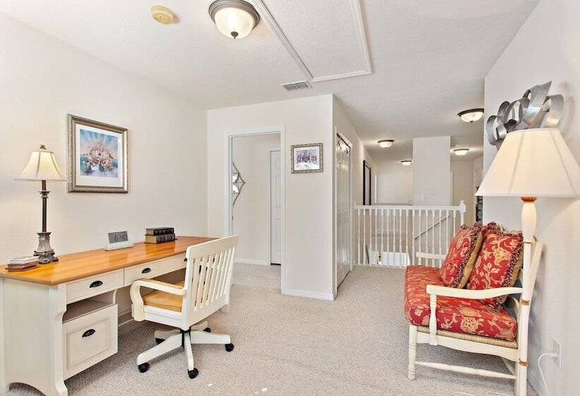 Indian Summer At Watersong Resort