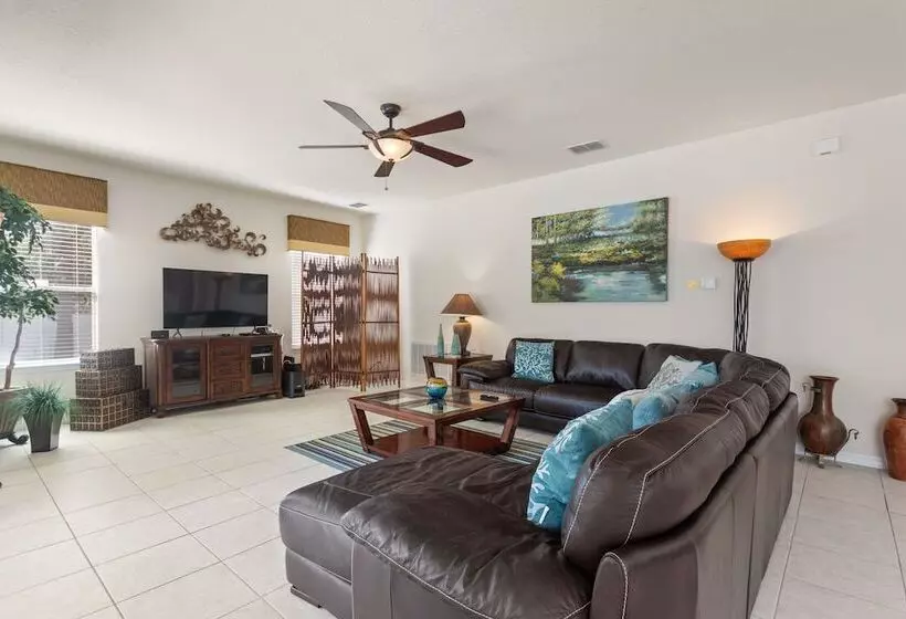 Indian Summer At Watersong Resort