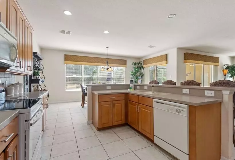 Indian Summer At Watersong Resort