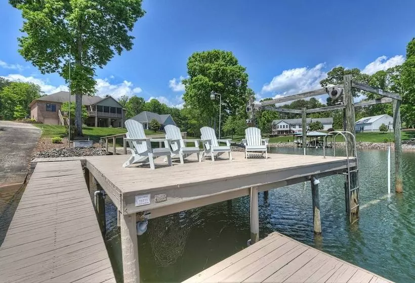 Kool Breeze By Avantstay Boat Ramp + Hot Tub