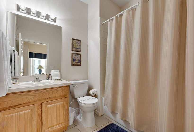 Lakeside Spa, Ac In Games Room   Tropics! 822