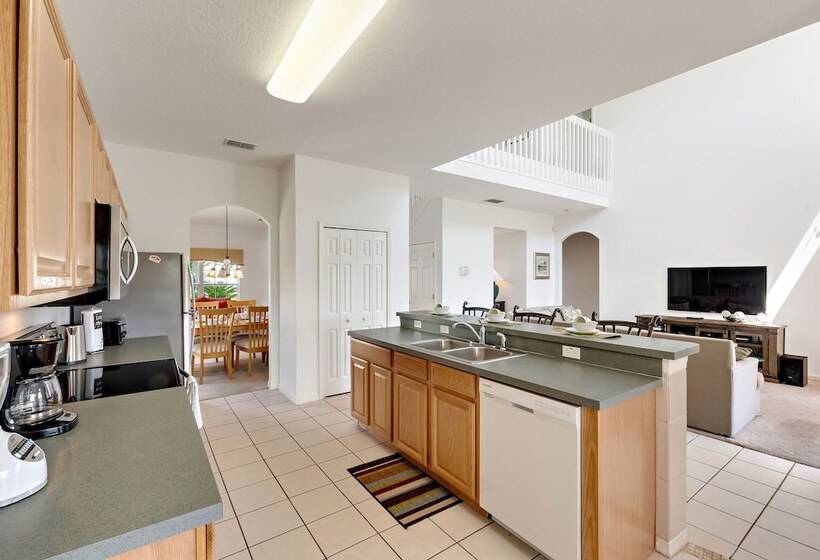 Lakeside Spa, Ac In Games Room   Tropics! 822